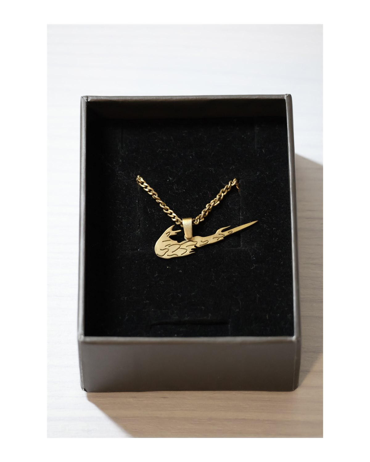 Nike / Swoosh Chain